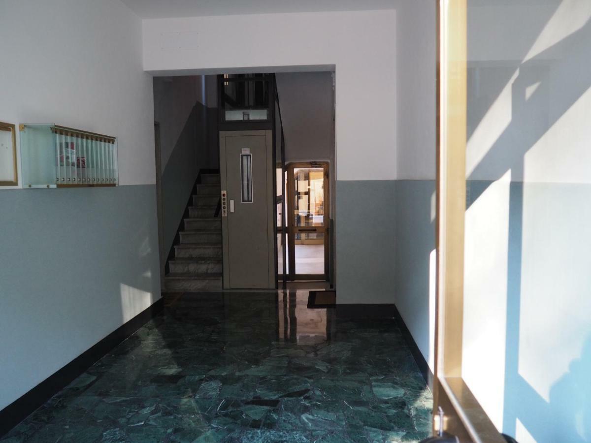 La Porta Accanto A Soli 900 Mt Dal Gaslini Genova Kültér fotó